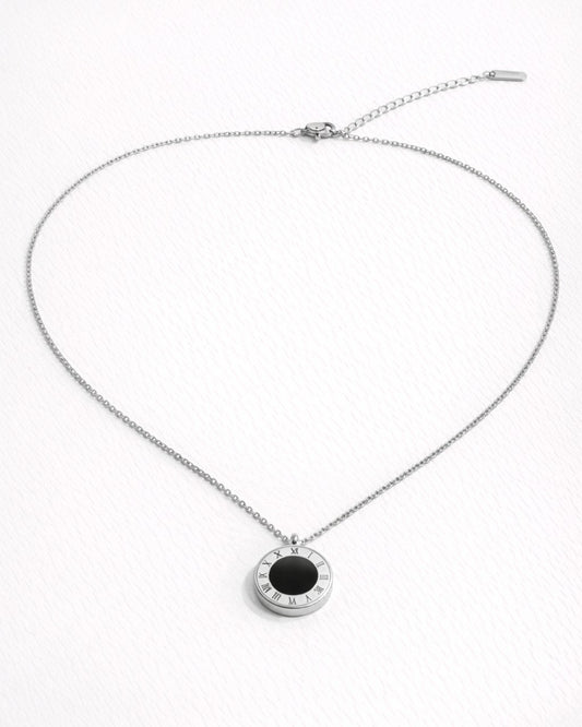 Roman Coin Black Pendant Necklace (Gold / Silver)