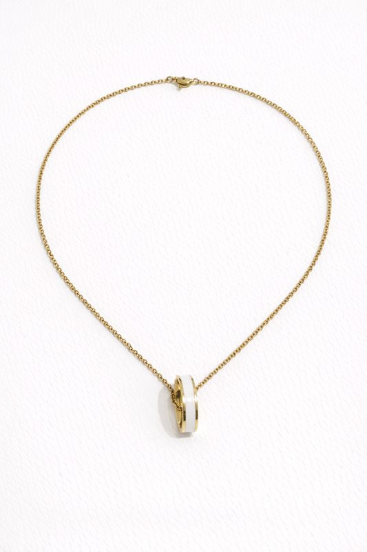 White Ring Pendant Necklace (Gold)